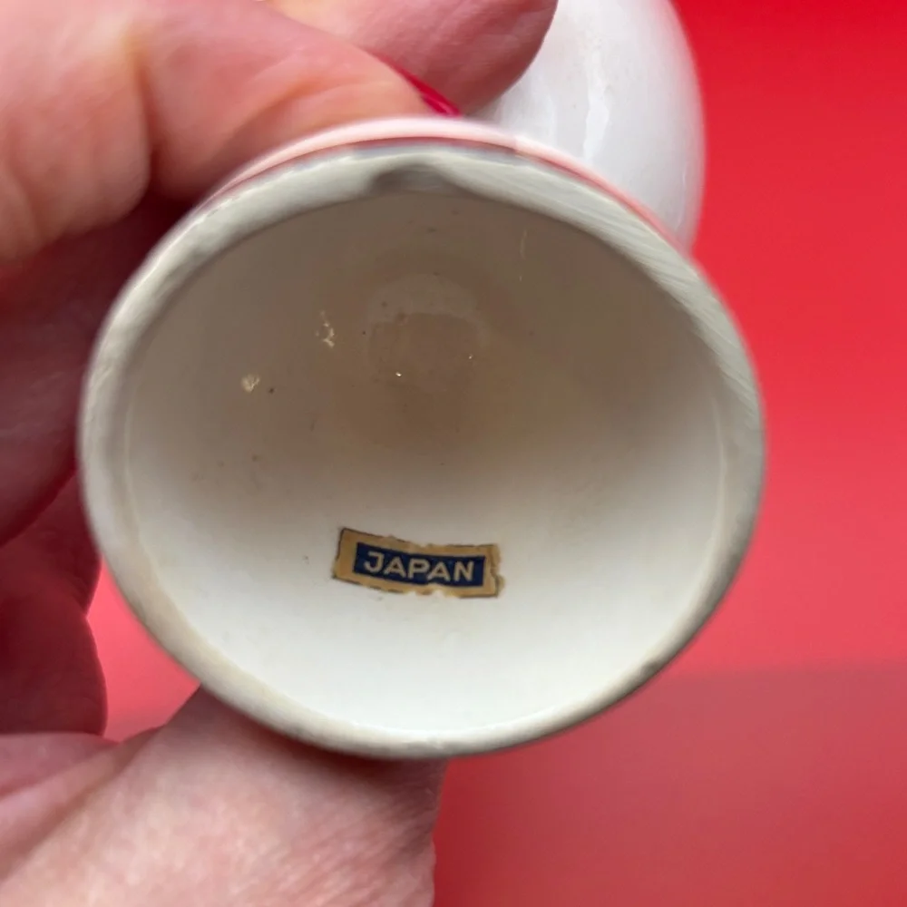 VTG Set of 2 Porcelain Egg Cups Ivory with Gold Trim Around Top‎ And Bottom